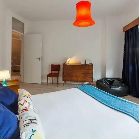 Spacious And Bright Ap Ii *