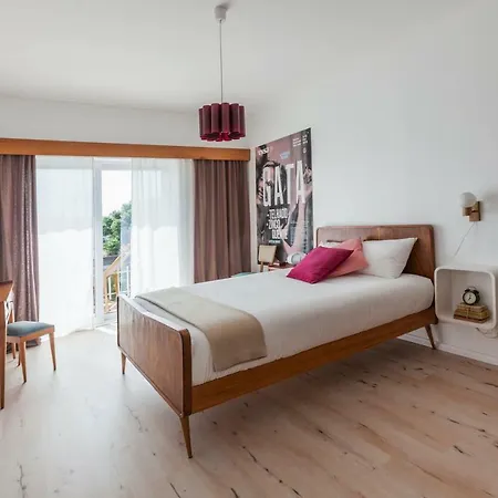 Spacious And Bright Ap Ii Apartment Porto