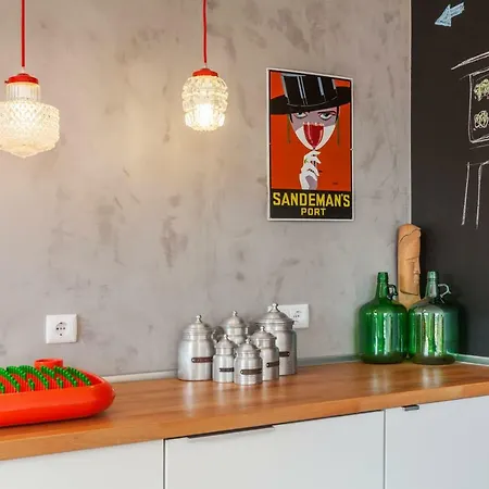 Spacious And Bright Ap Ii Apartment