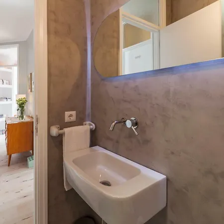 Spacious And Bright Ap Ii Apartment Porto